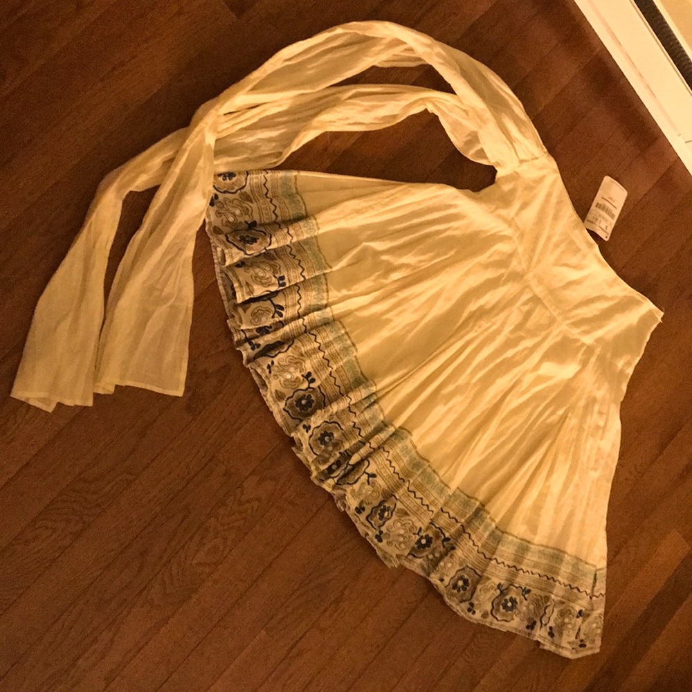 Zara bohemian embroidered skirt size small